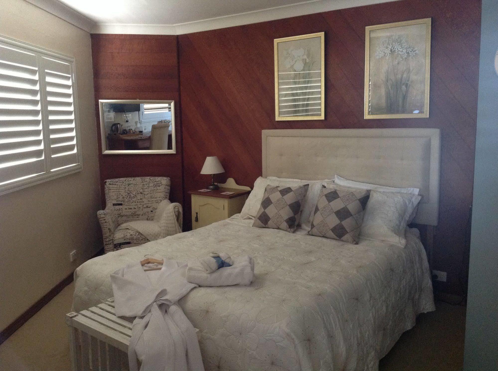 Rooftops Bed And Breakfast Ulmarra Екстер'єр фото
